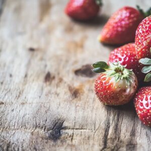 Début mai : l’astuce incontournable pour des fraises juteuses et sucrées